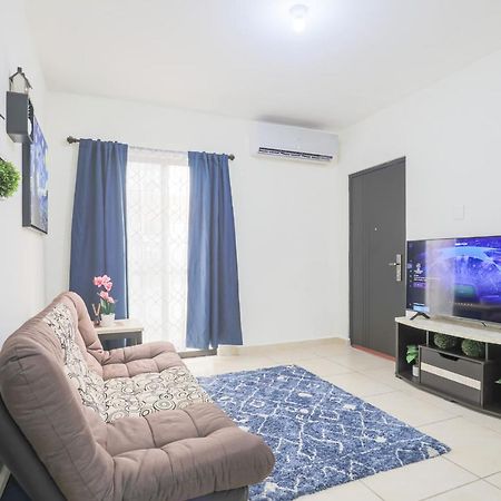 Departamento Lirios Residencial Para 5 Alberca Cancún Esterno foto