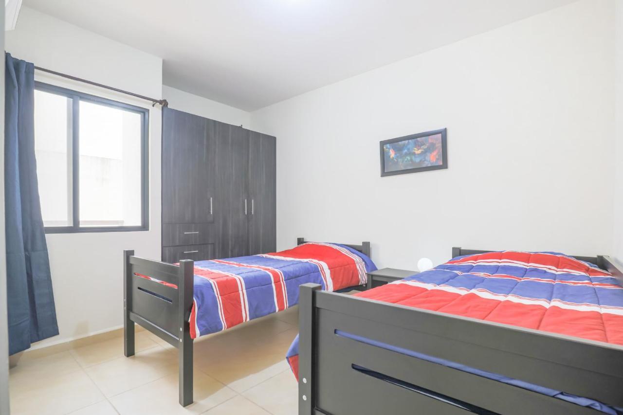 Departamento Lirios Residencial Para 5 Alberca Cancún Esterno foto